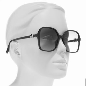 FENDI oversized square sunglasses